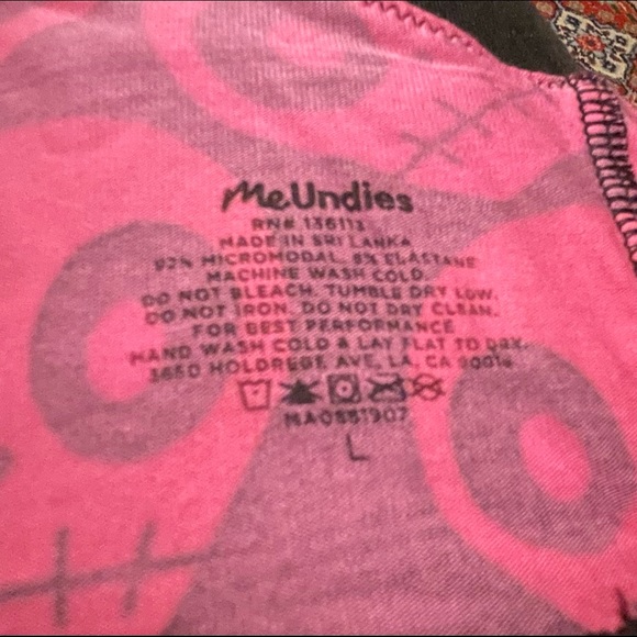 MeUndies U-back Bralette and Hipster Undies Set - Skulls - Picture 3 of 4